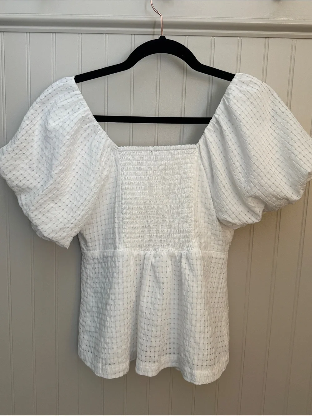 Old Navy White Puff-Sleeve Eyelet Blouse